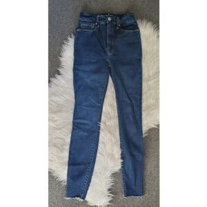 GOOD AMERICAN Raw Edge Skinny Jean, Size 0/25